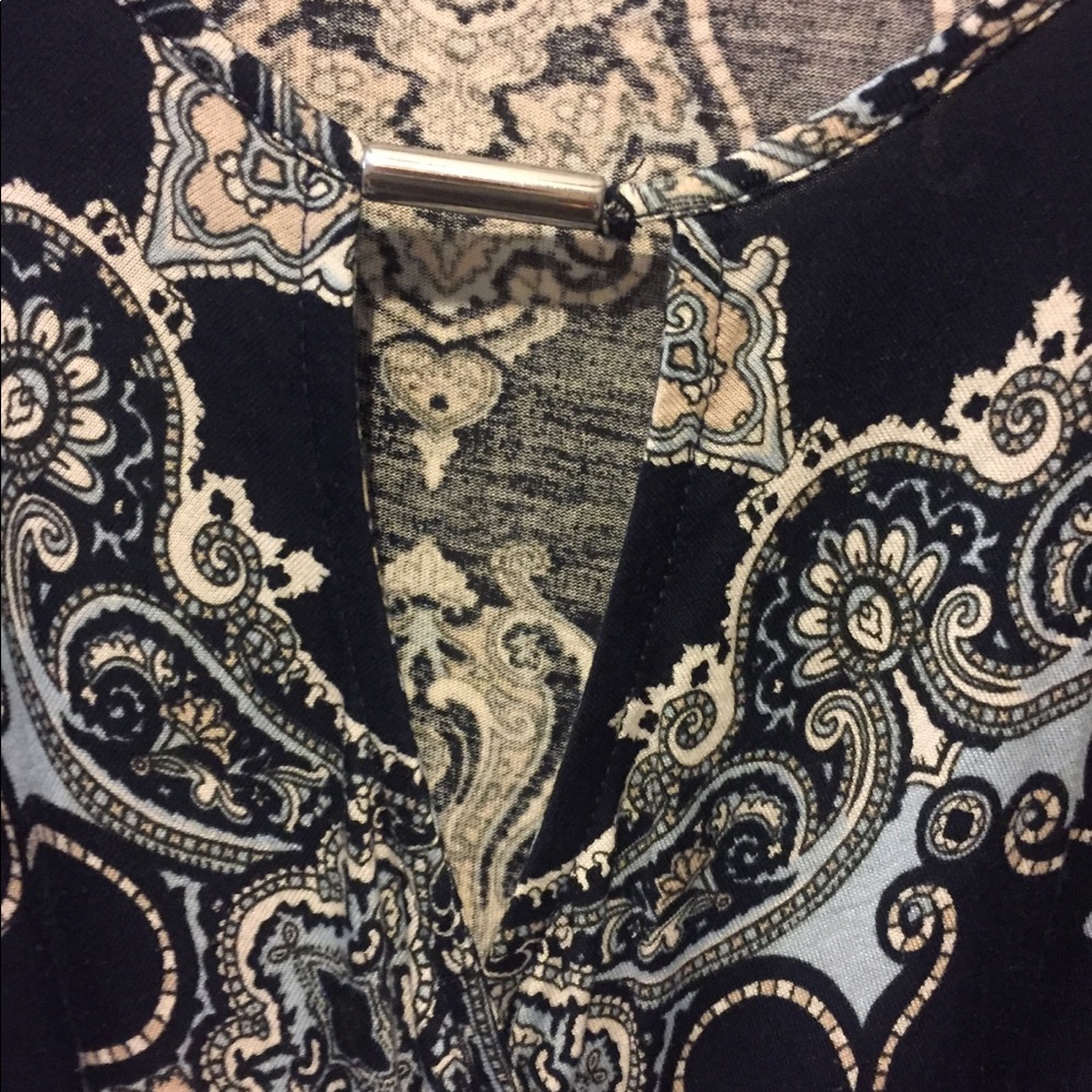3/4 length sleeve top
